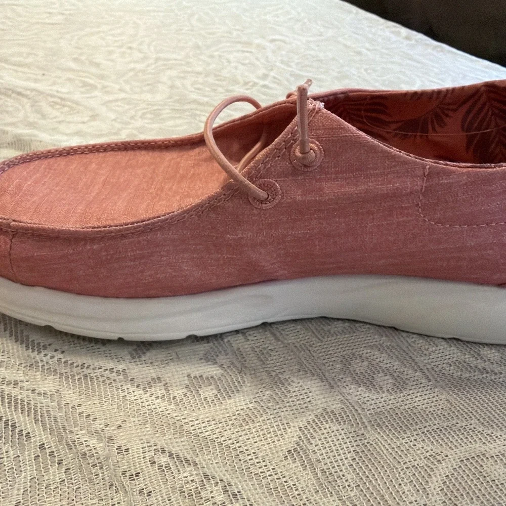 Reef Womens Cushion Coast slip on shoe in Rose 8.5 Arch Support Beach Surf Boho